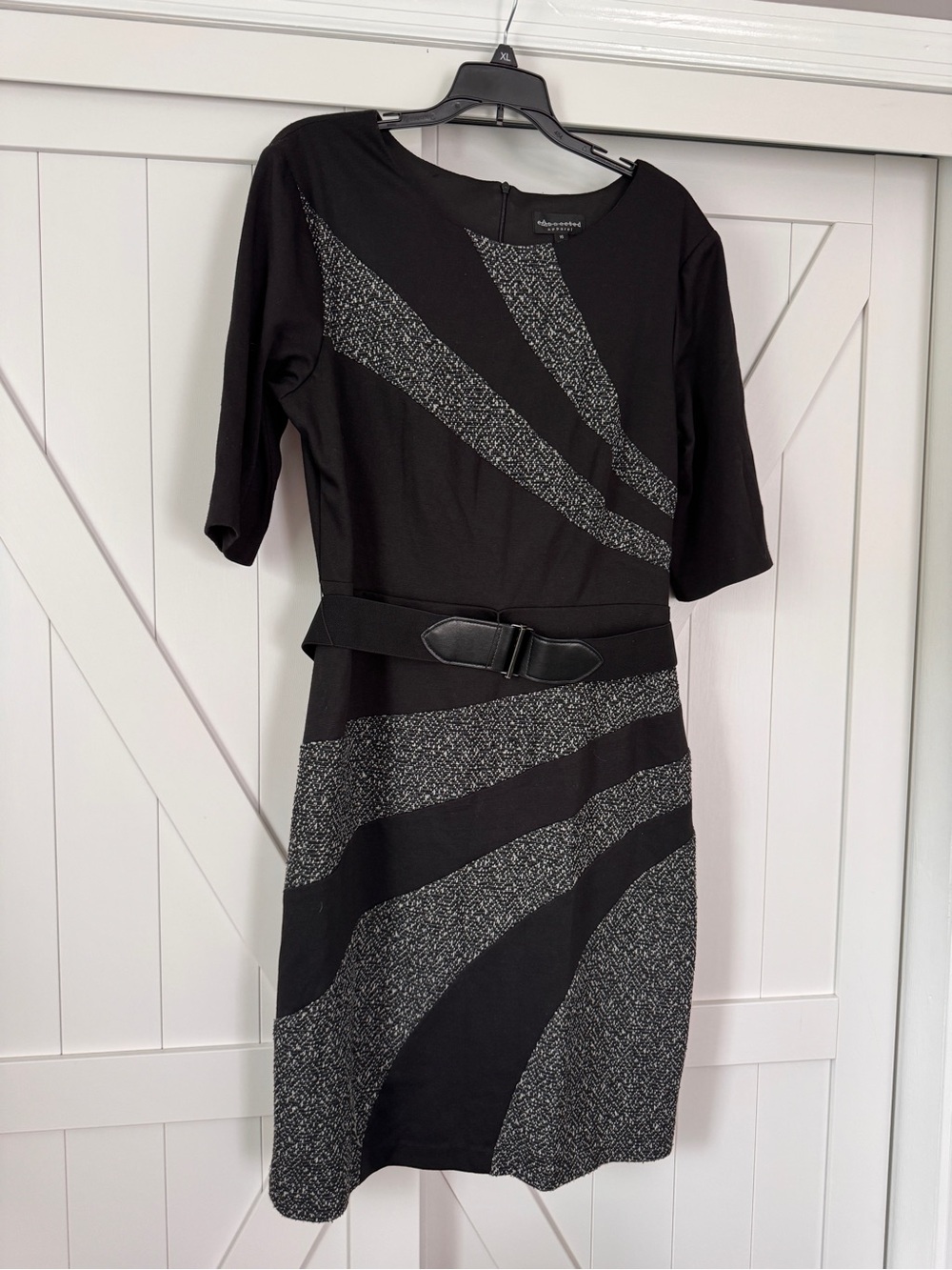 connected apparel Black and Gray Patterned Belted Midi Dress